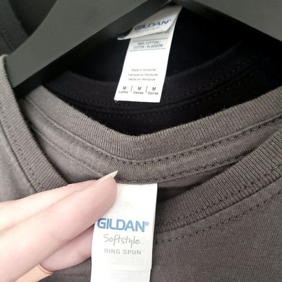 Gildan 100% Cotton T-shirts X3! - Picture 3 of 3